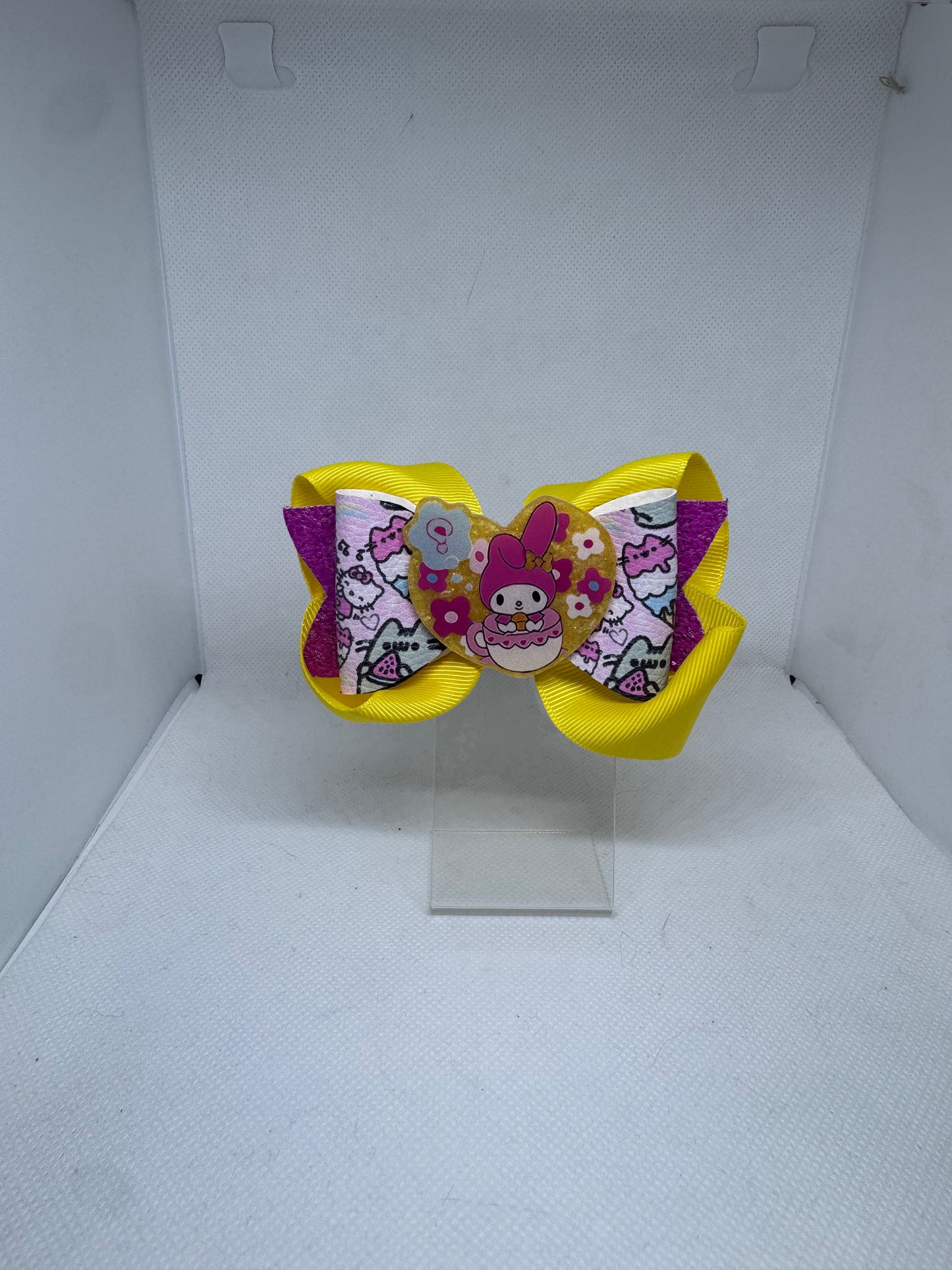 Hello Kitty Bow