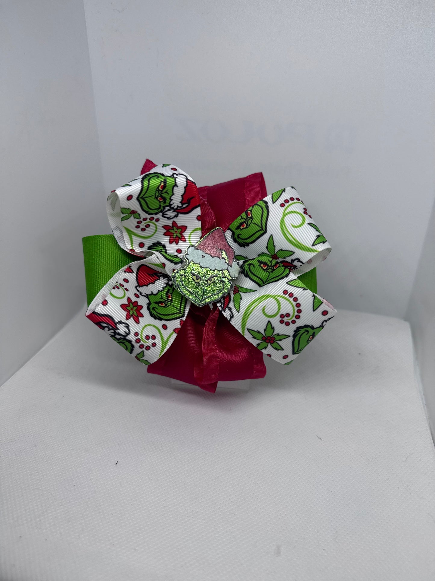 Merry Grinchmas Bow